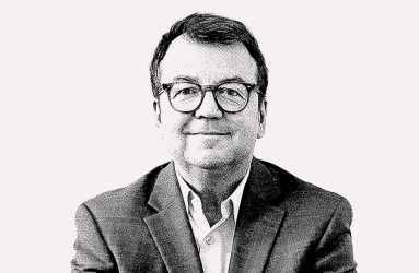 Willi Klingers spitze Zunge grau breit