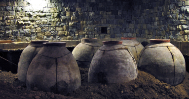 natural wine amphoren gravner