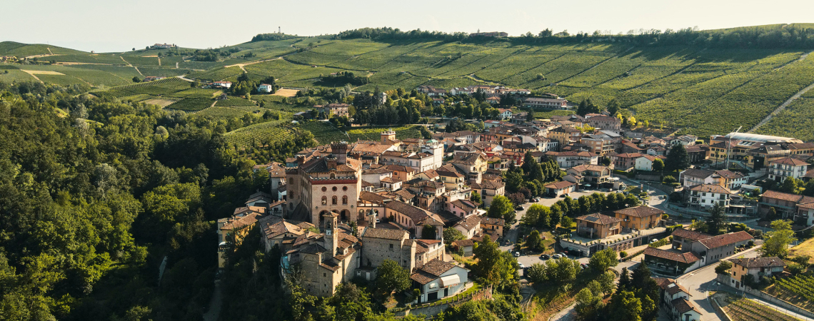 piemont Barolo header november 2022