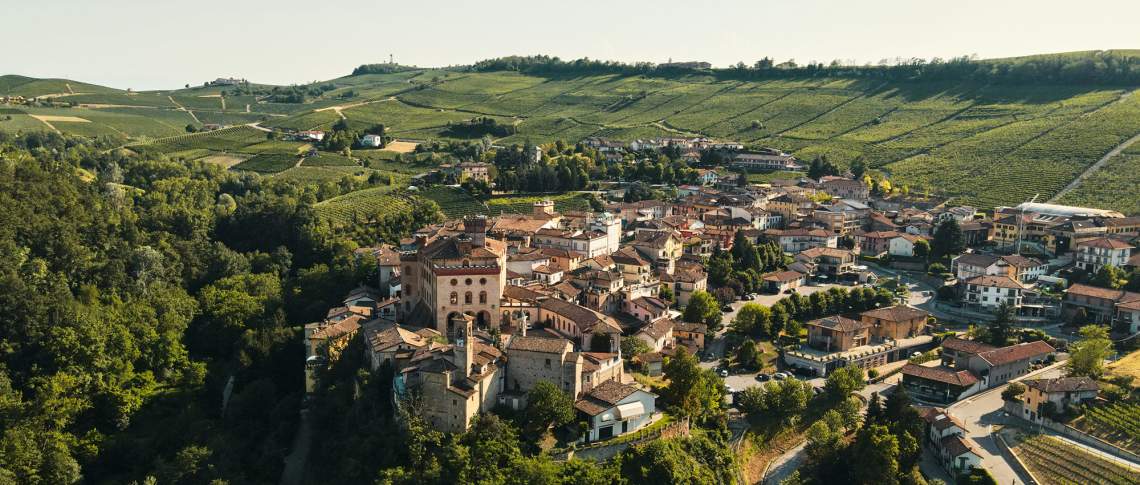 piemont Barolo header november 2022