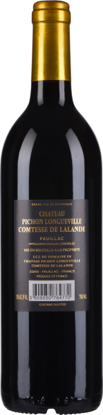 Weinflasche mit schwarzem Etikett und goldener Kapsel auf dunklem Hintergrund.