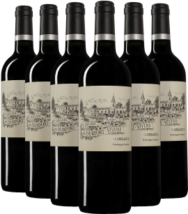 Sechs Rotweinflaschen mit cremefarbenem Etikett und historischer Abbildung.