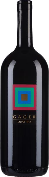 Dunkle Weinflasche mit modernem, farbigem quadratischen Etikett.