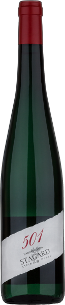 Grüne Weinflasche mit rotem Verschluss und elegantem, modernem Etikett.