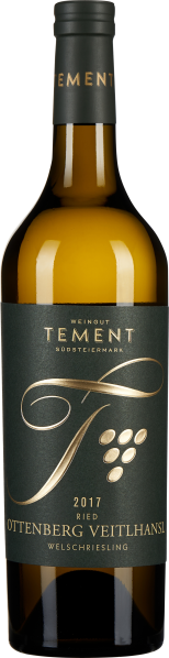 Grüne Weinflasche mit elegantem Etikett und goldenen Details.