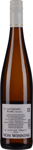 Schlichte braune Weinflasche mit weißem Etikett und Schraubverschluss.