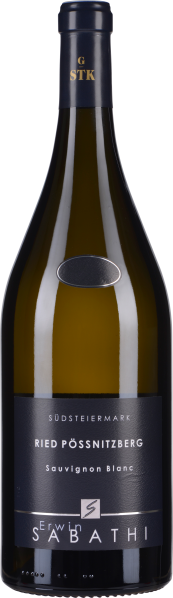 Grünlich-gelbe Weinflasche mit elegantem schwarzem Etikett und Korkverschluss.