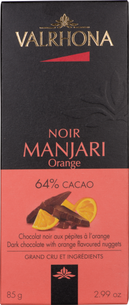 Schwarze Verpackung mit rotem Abschnitt und Abbildung von Schokolade und Orangenscheiben.