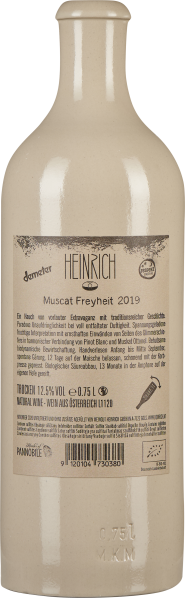 Beige Flasche mit minimalistischem Etikett und rustikalem Design.