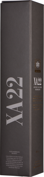 Elegante, dunkle Verpackung für edlen Veltlinerbrand mit schlichtem Design und weißer Schrift.