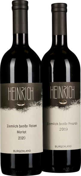 Zwei Rotweinflaschen mit schwarzen Etiketten und eleganter Schrift.