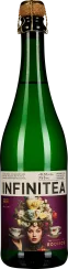 Grüne Glasflasche mit Korkverschluss, kunstvolles Etikett mit einer Frau, die einen extravaganten Kopfschmuck aus Blüten und Blättern trägt.