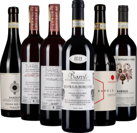 Set aus sieben eleganten Barolo-Weinflaschen mit schlichten, stilvollen Etiketten.