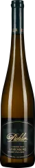 Braune Weinflasche mit schlanker, eleganter Form und langem Hals, dunkles Etikett mit goldenen Akzenten.