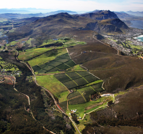15. Hemel en Aarde Area