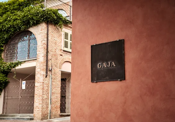 Gaja 2022 Schild
