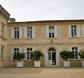 Chateau Canon