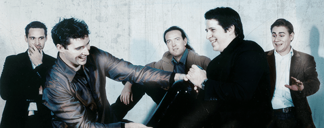 club batonnage header