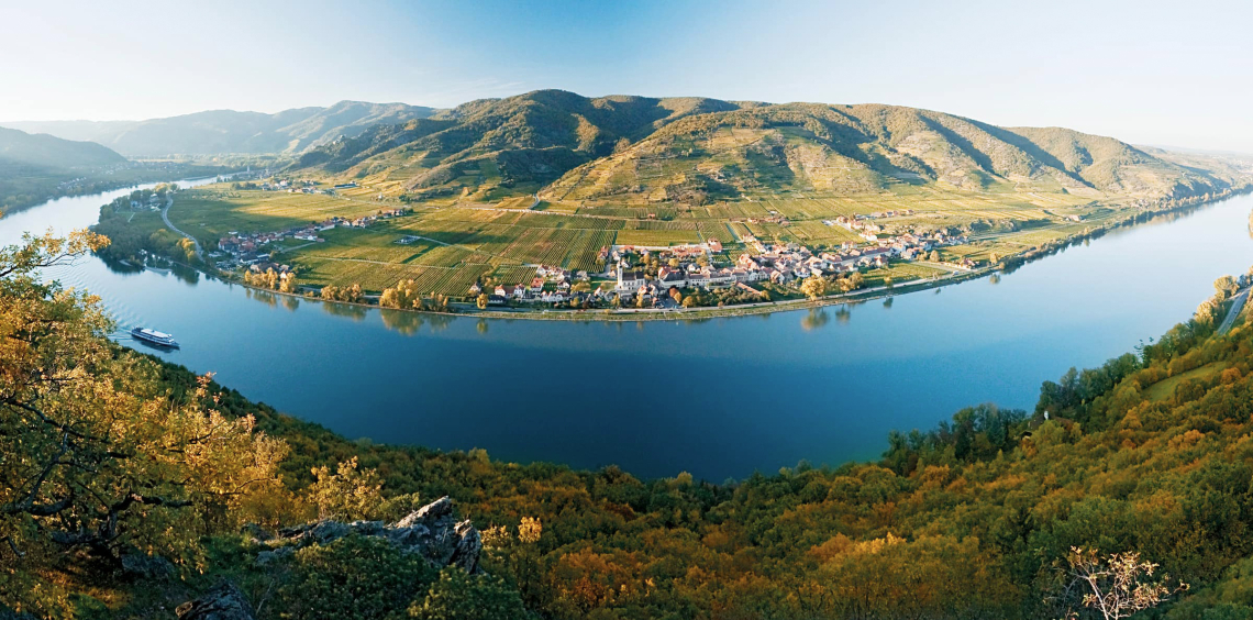 domaene wachau panorama loibenberg